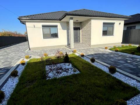 дом по адресу Ужанська