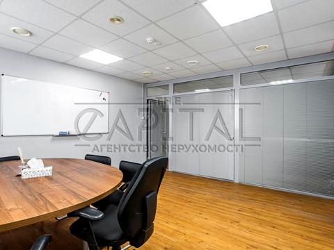 комерційна за адресою Тараса Шевченка бульв., 33