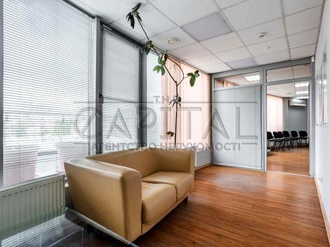 комерційна за адресою Тараса Шевченка бульв., 33