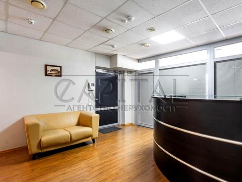 комерційна за адресою Тараса Шевченка бульв., 33