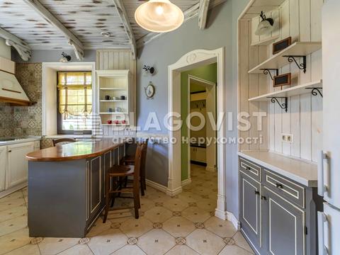 дом по адресу Синеозерная ул.