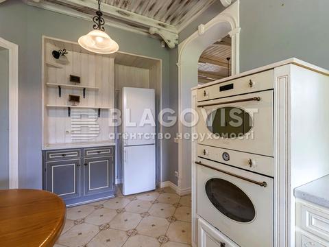 дом по адресу Синеозерная ул.