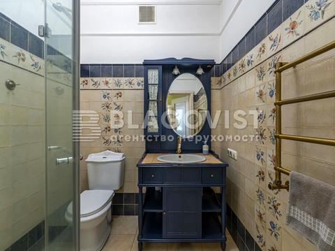 дом по адресу Синеозерная ул.