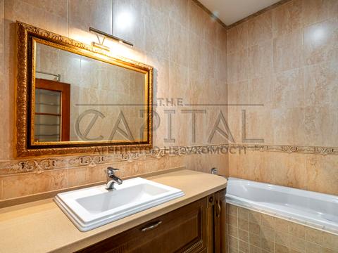 комерційна за адресою Івана Мазепи вул. (Січневого Повстання), 16