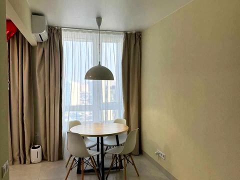 квартира за адресою Зарічна вул., 2