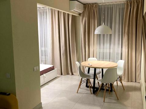 квартира за адресою Зарічна вул., 2