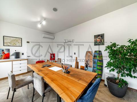 комерційна за адресою Болсуновська вул. (Сергія Струтинського), 4