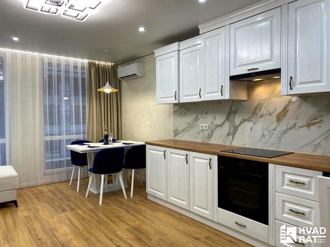 квартира за адресою Романа Левицького вул., 12