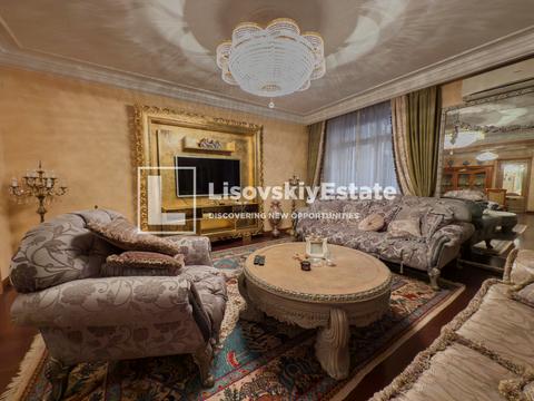 квартира за адресою Круглоуніверситетська вул., 3-5