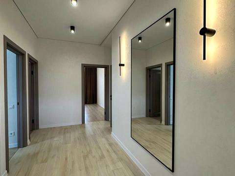 будинок за адресою Стуса