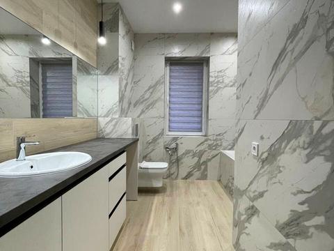 будинок за адресою Стуса