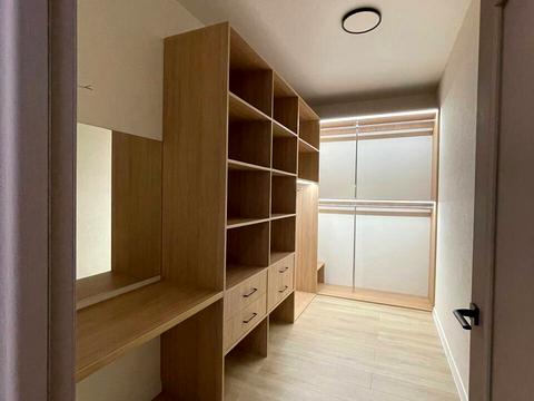 будинок за адресою Стуса