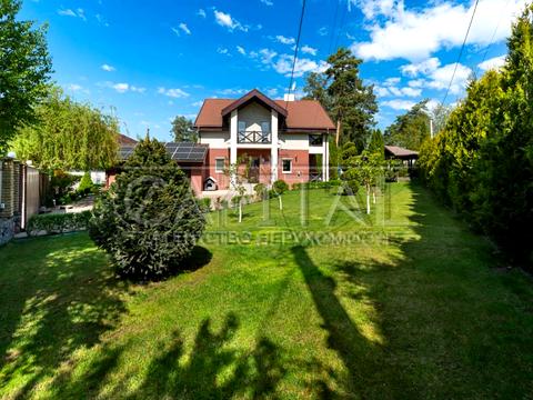 будинок за адресою Квитки-Основяненко