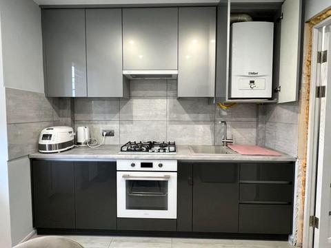 квартира за адресою с. Оброшине, Вольського, 8