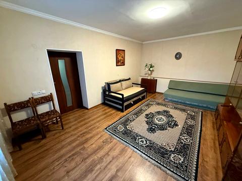 дом по адресу Владимира Наумовича ул. (Антонова-Овсієнка), 29