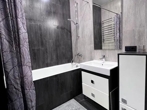 квартира за адресою Велика Васильківська вул. (Червоноармійська), 58