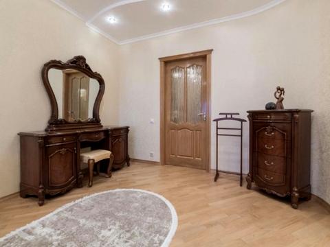 квартира за адресою Миколи Бажана просп., 2