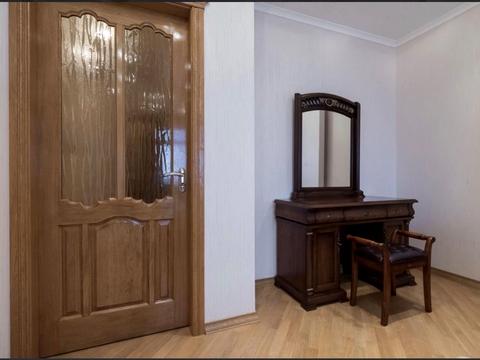 квартира за адресою Миколи Бажана просп., 2