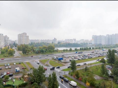 квартира за адресою Миколи Бажана просп., 2