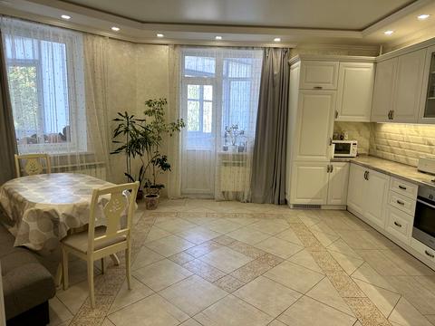 квартира за адресою Героїв України просп. (Героїв Сталінграду), 13з