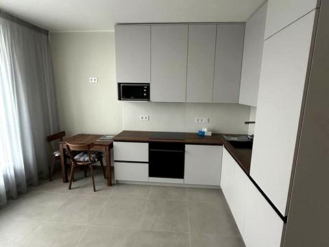 квартира за адресою Київ, Олеся Бердника вул., 1-Г