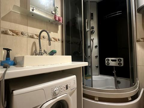 квартира за адресою Незалежності бульв. (50 років Жовтня), 16-Б