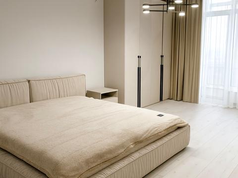 квартира за адресою Київ, Олеся Бердника вул., 1-Г