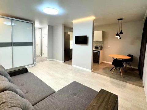 квартира за адресою Київ, Зарічна вул., 2