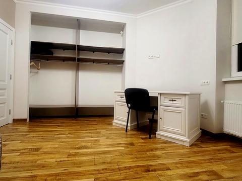 квартира за адресою Боголюбова вул., 44