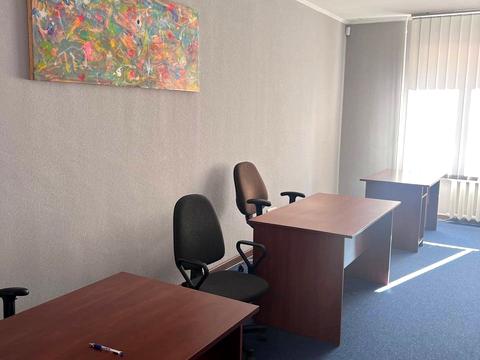 комерційна за адресою Тіниста вул., 15