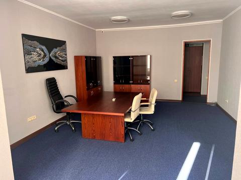 комерційна за адресою Тіниста вул., 15