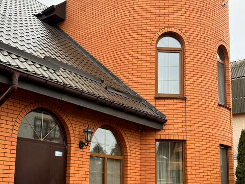 будинок за адресою 12-Ентузіастів, 19