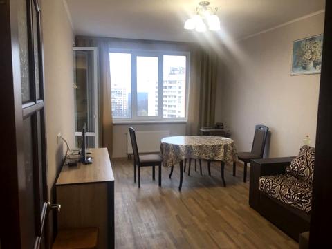 квартира по адресу Голосеевский просп. (40-летия Октября), 95-А