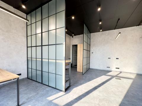 комерційна за адресою Ламана вул., 18