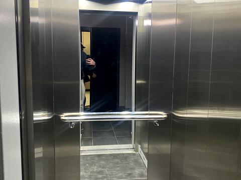 квартира за адресою Хіміків вул., 28