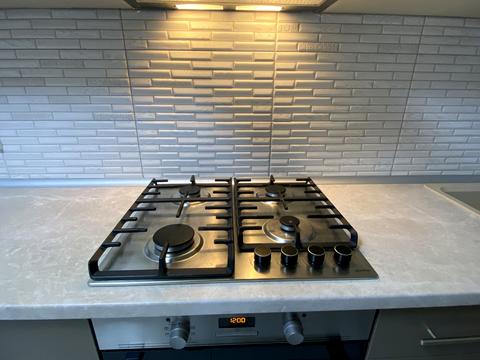 квартира за адресою Хіміків вул., 28