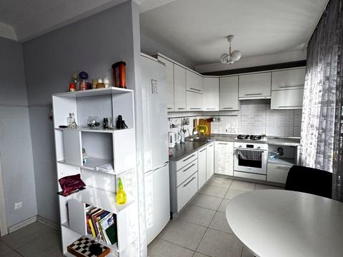 квартира за адресою Шкільна вул. (Героїв Сталінграда), 8