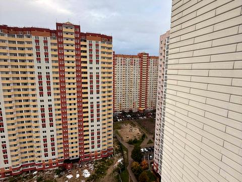 квартира за адресою Бориса Гмирі вул., 16а