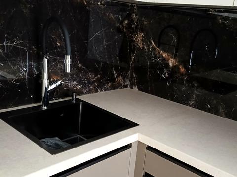 будинок за адресою Провулок світлий, 1