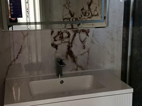 будинок за адресою Провулок світлий, 1