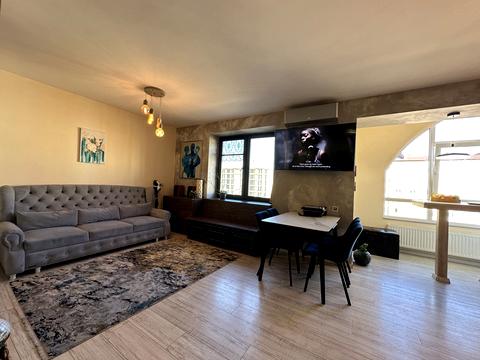 квартира за адресою Галицька вул., 145