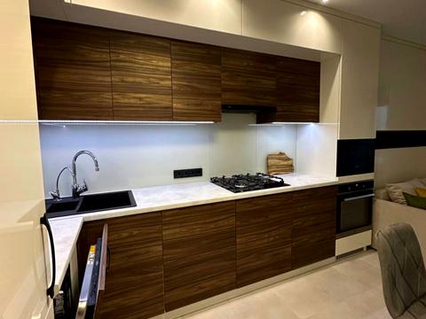 квартира за адресою Макогона вул., 25