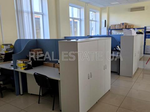 комерційна за адресою Володимира Сікевича вул., 20-А