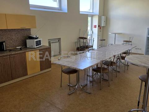 комерційна за адресою Володимира Сікевича вул., 20-А