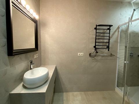 квартира за адресою Михайла Максимовича вул. (Онуфрія Трутенка), 28-Д