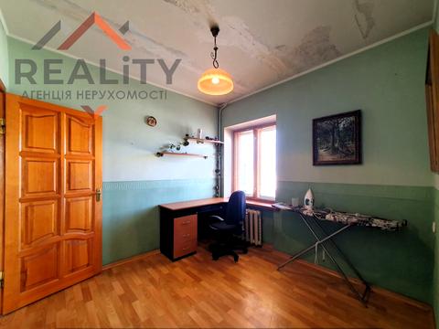 квартира за адресою Михайла Грушевського вул. (Карла Лібкнехта), 1