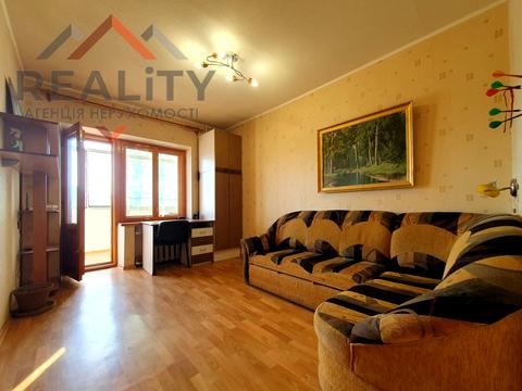 квартира за адресою Михайла Грушевського вул. (Карла Лібкнехта), 1