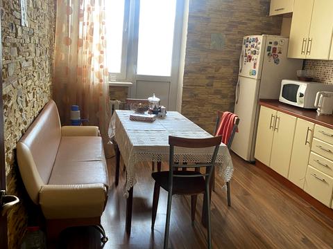 кімната за адресою Олександра Мишуги вул., 8