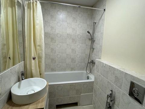 квартира по адресу Светлова ул., 42-А