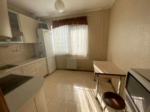 квартира по адресу Академика Глушкова просп., 17